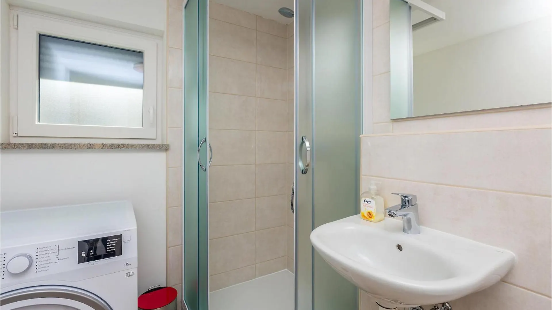 Lovely Home In Malinska With House Sea View 0*,